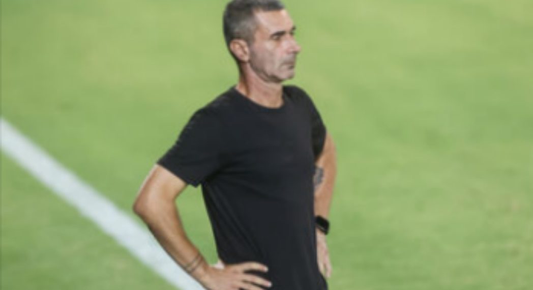 Από την Αγία Νάπα στο Αιγάλεω και τώρα ξανά πίσω Κύπρο