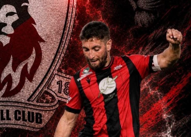 ΚΟΦΙΝΟΥ FC: Ο αρχηγός παραμένει σπίτι του